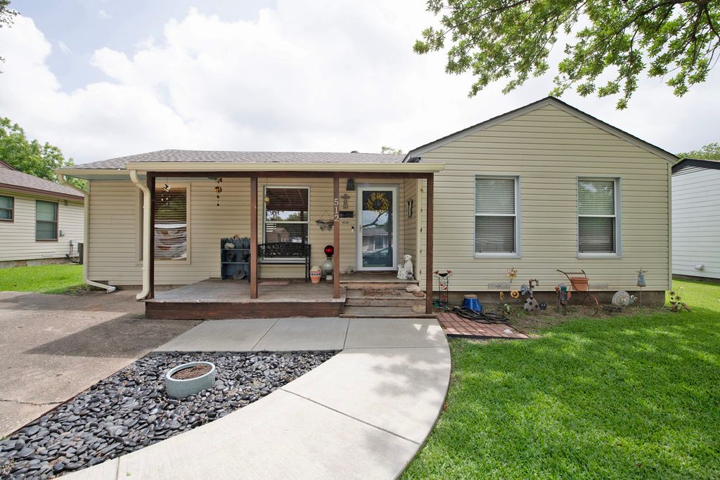 512 Kedy Street, Mesquite, TX 75149