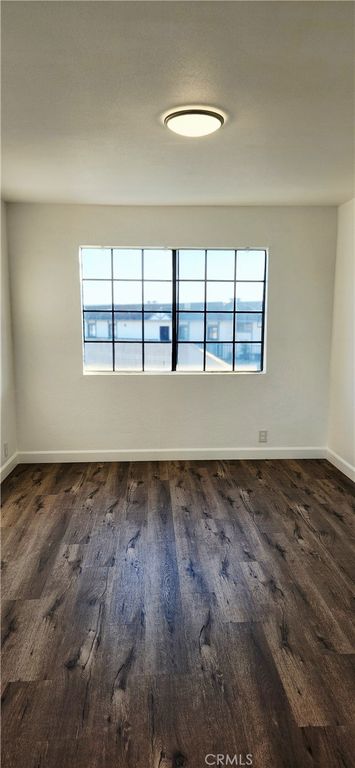 Image 12 of property listing at 2599 Walnut Ave #136, Signal Hill, CA 90755