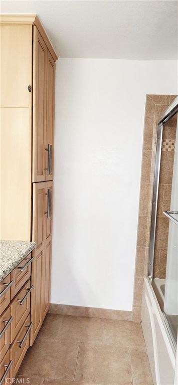 Image 15 of property listing at 2599 Walnut Ave #136, Signal Hill, CA 90755