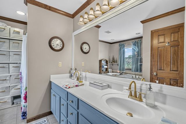 121 County Road 903, Etowah, TN 37331