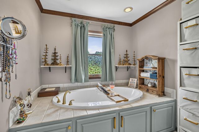 121 County Road 903, Etowah, TN 37331
