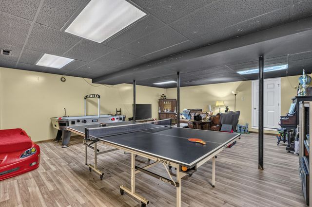 121 County Road 903, Etowah, TN 37331
