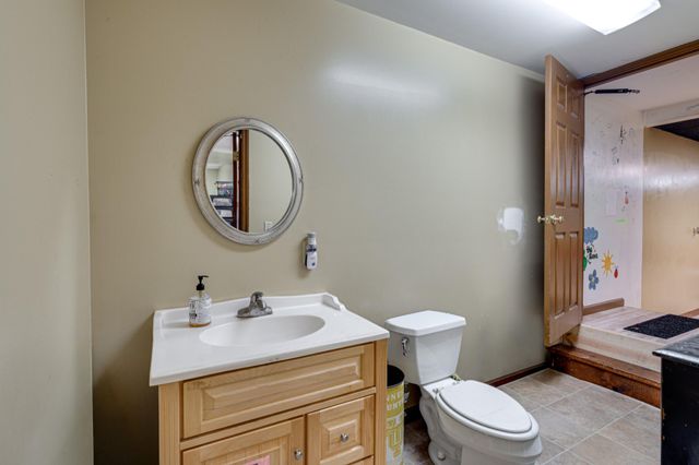 121 County Road 903, Etowah, TN 37331