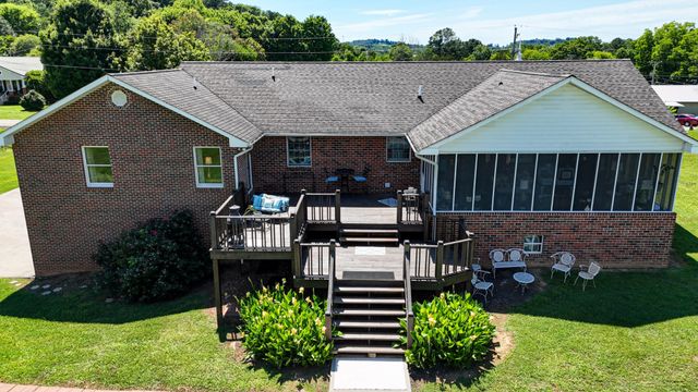 121 County Road 903, Etowah, TN 37331