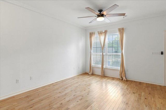 12205 Abbey Glen LN, Austin, TX 78753