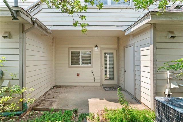 12205 Abbey Glen LN, Austin, TX 78753