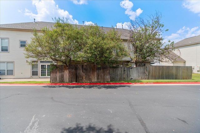 12205 Abbey Glen LN, Austin, TX 78753