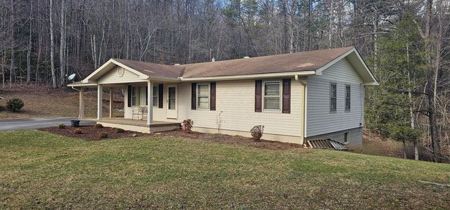 6656 Fires Creek Road, Hayesville, NC 28904
