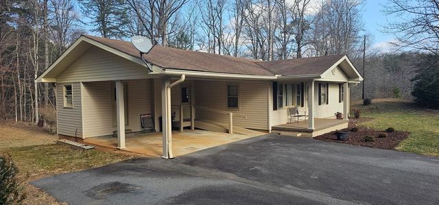 6656 Fires Creek Road, Hayesville, NC 28904