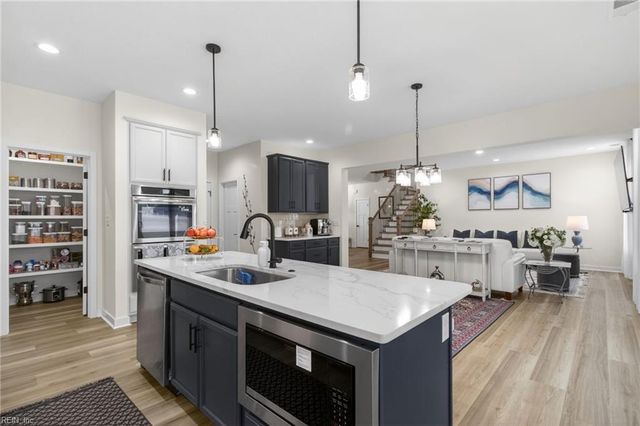 436 Stoney Mist WAY, Chesapeake, VA 23322