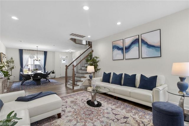 436 Stoney Mist WAY, Chesapeake, VA 23322