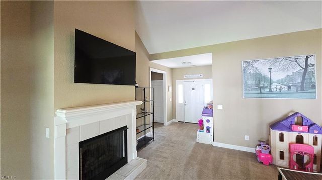 411 NW Backwoods RD, Moyock, NC 27958