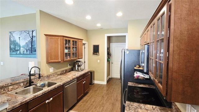 411 NW Backwoods RD, Moyock, NC 27958