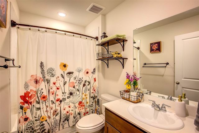 2320 Peregrine Way, Crandall, TX 75114