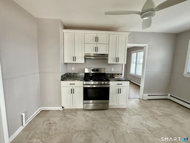 24 Cross Street 3rd Floor, New Britain, CT 06053