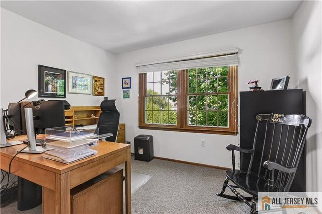 4 Van Loan Avenue, Sayreville, NJ 08872