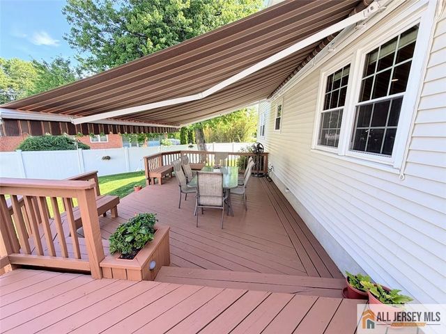 4 Van Loan Avenue, Sayreville, NJ 08872