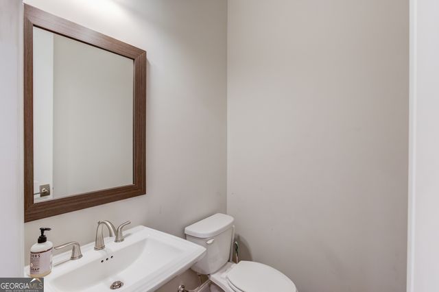 704 Hickory Hollow Walk, Canton, GA 30115