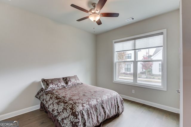 704 Hickory Hollow Walk, Canton, GA 30115