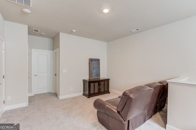 704 Hickory Hollow Walk, Canton, GA 30115