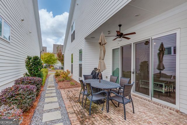 704 Hickory Hollow Walk, Canton, GA 30115