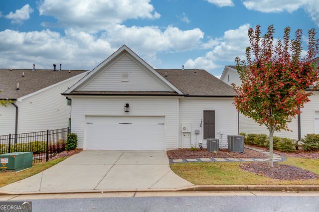 704 Hickory Hollow Walk, Canton, GA 30115