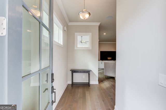 704 Hickory Hollow Walk, Canton, GA 30115