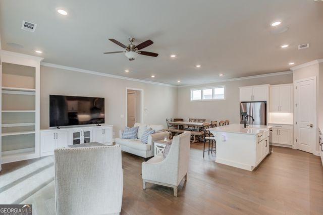 704 Hickory Hollow Walk, Canton, GA 30115