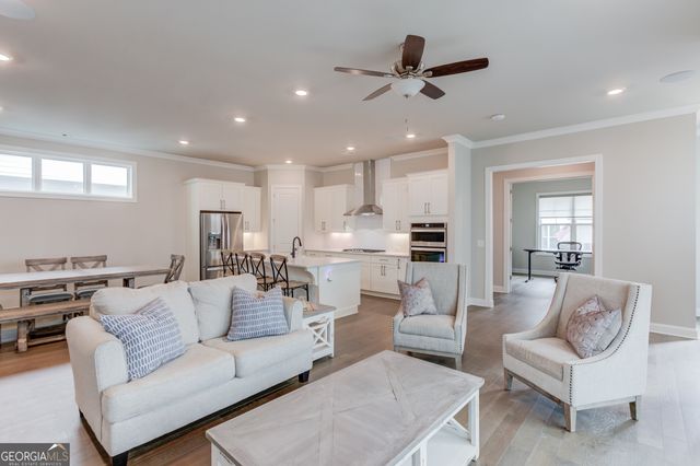 704 Hickory Hollow Walk, Canton, GA 30115