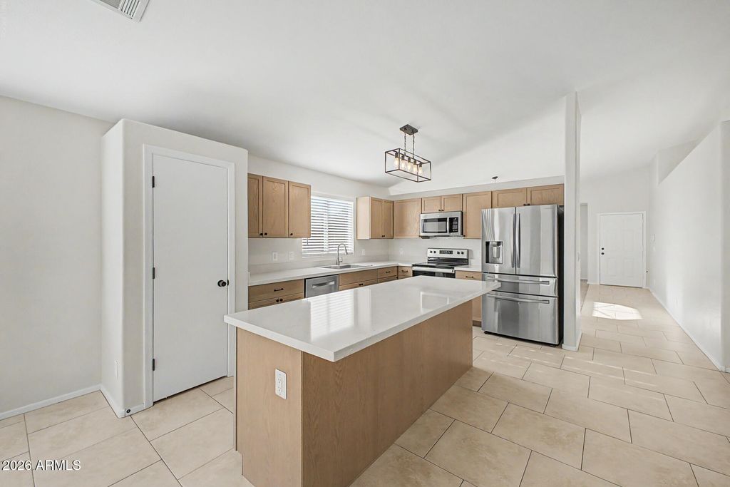 4307 E MEADOW WEST Lane, San Tan Valley, AZ 85140 — photo 5