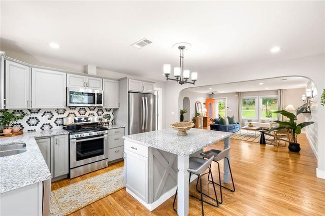3162 Bluebird Lane, Decatur, GA 30032