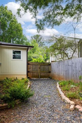 3162 Bluebird Lane, Decatur, GA 30032