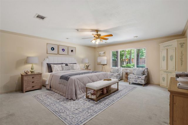 15211 Rainhollow Drive, Houston, TX 77070