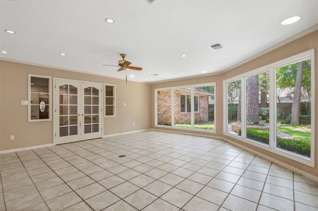 15211 Rainhollow Drive, Houston, TX 77070