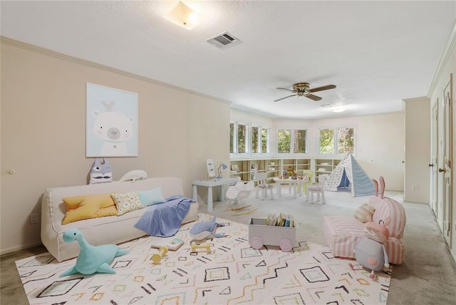 15211 Rainhollow Drive, Houston, TX 77070