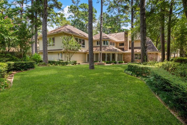 15211 Rainhollow Drive, Houston, TX 77070