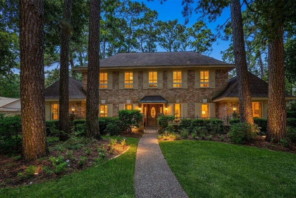 15211 Rainhollow Drive, Houston, TX 77070