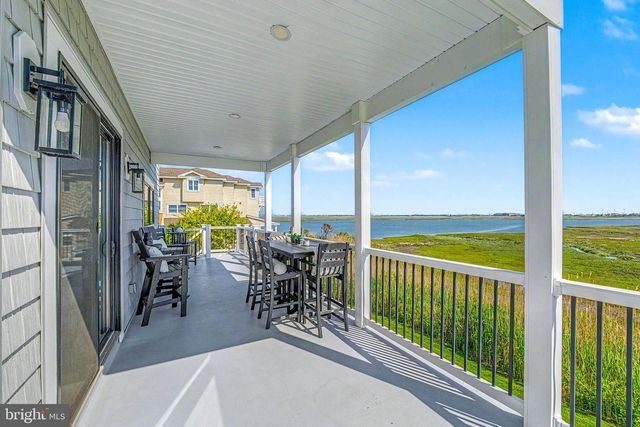 21 HART LN, Ventnor City, NJ 08406