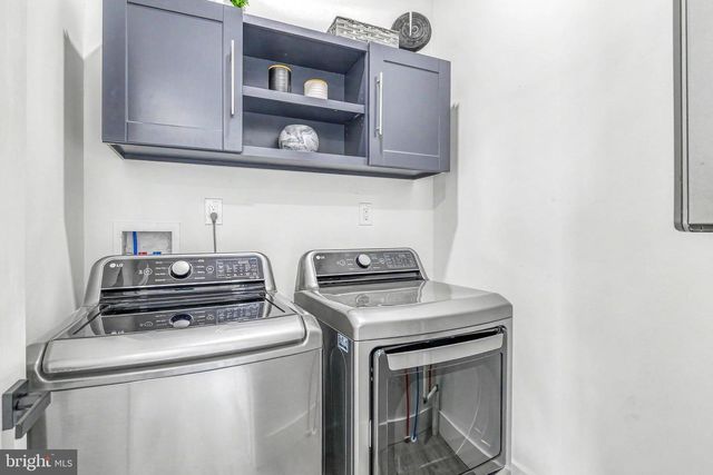 21 HART LN, Ventnor City, NJ 08406