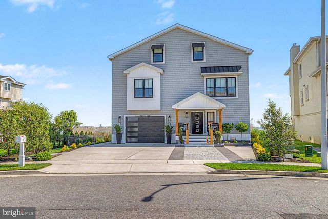 21 HART LN, Ventnor City, NJ 08406
