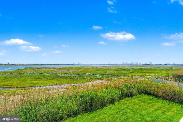 21 HART LN, Ventnor City, NJ 08406