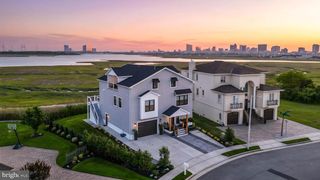 21 HART LN, Ventnor City, NJ 08406