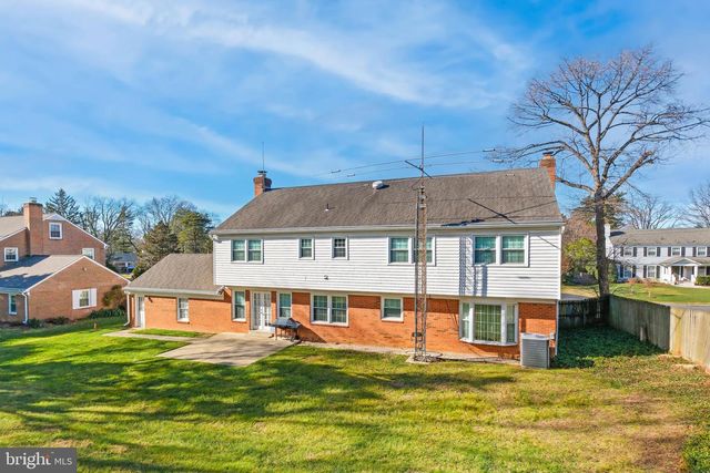 11109 LUXMANOR RD, North Bethesda, MD 20852