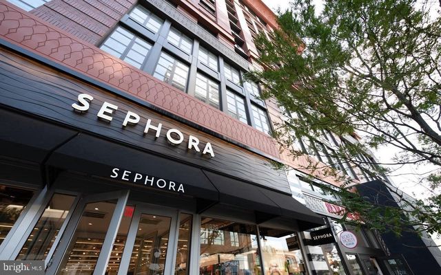 11109 LUXMANOR RD, North Bethesda, MD 20852