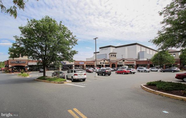 11109 LUXMANOR RD, North Bethesda, MD 20852