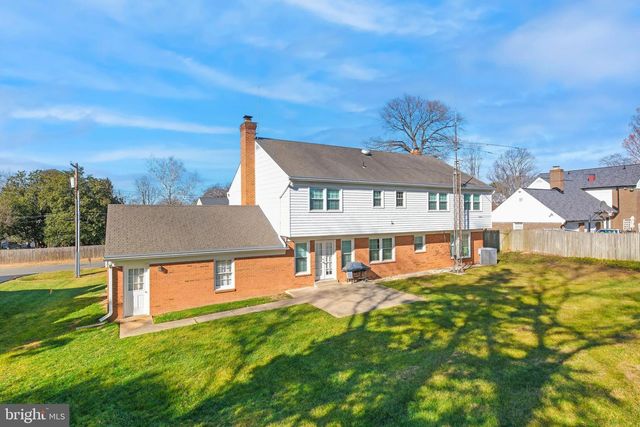 11109 LUXMANOR RD, North Bethesda, MD 20852