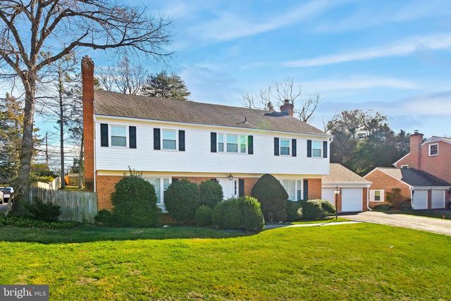 11109 LUXMANOR RD, North Bethesda, MD 20852