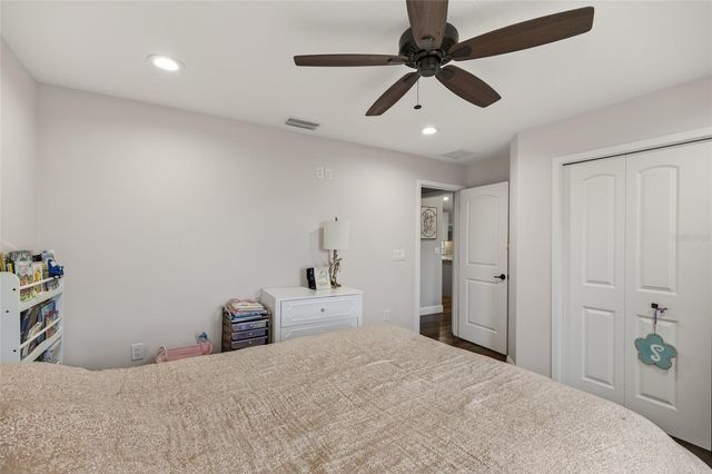 25214 BLACK BEAR LANE, Eustis, FL 32736