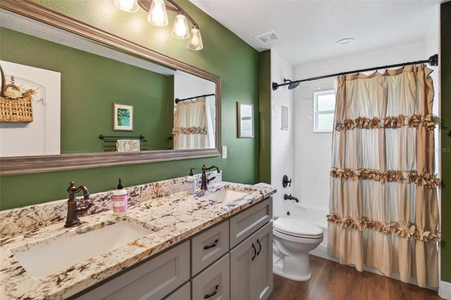 25214 BLACK BEAR LANE, Eustis, FL 32736