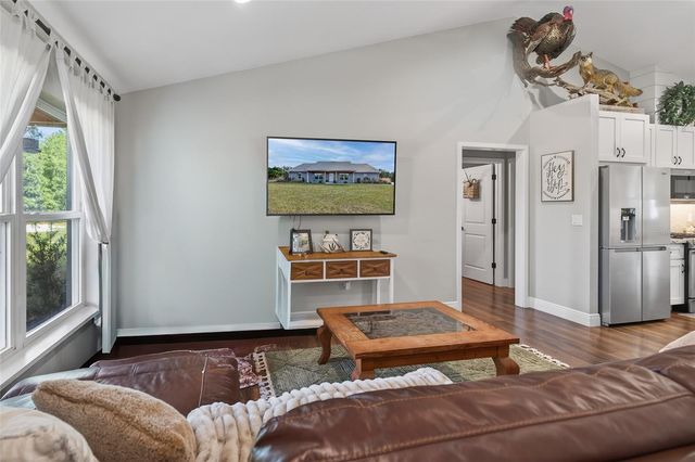 25214 BLACK BEAR LANE, Eustis, FL 32736